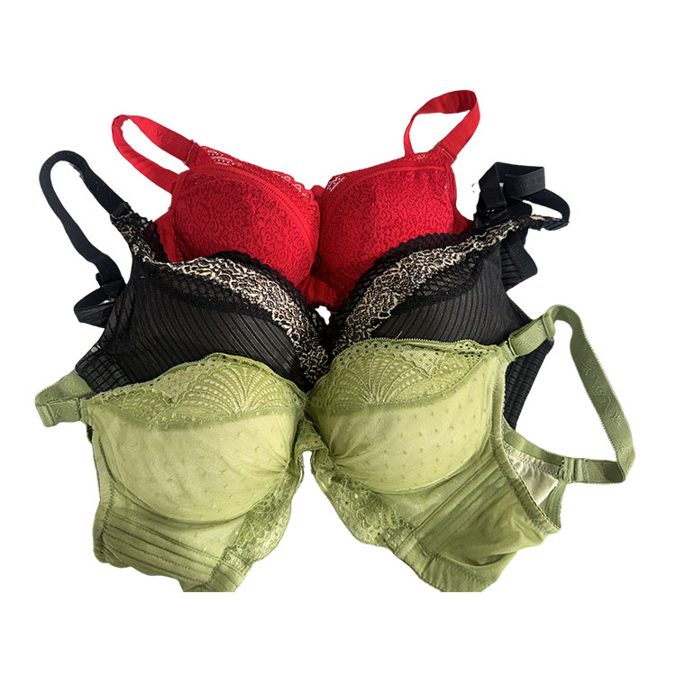 Použité dámské podprsenky Bralette